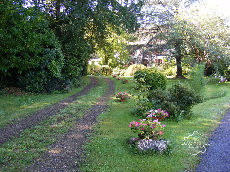 Maison Salies-de-Béarn - 10 chambres - 495m²