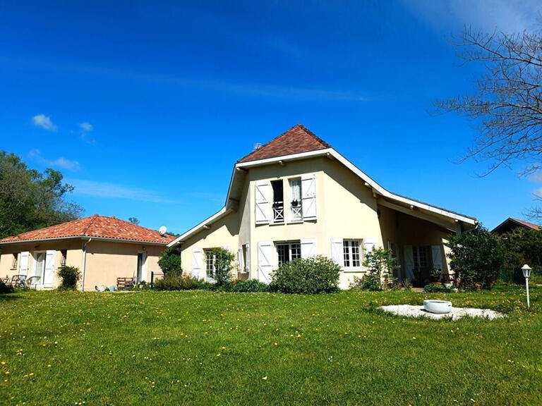 Vente Maison Salies-de-Béarn - 6 chambres