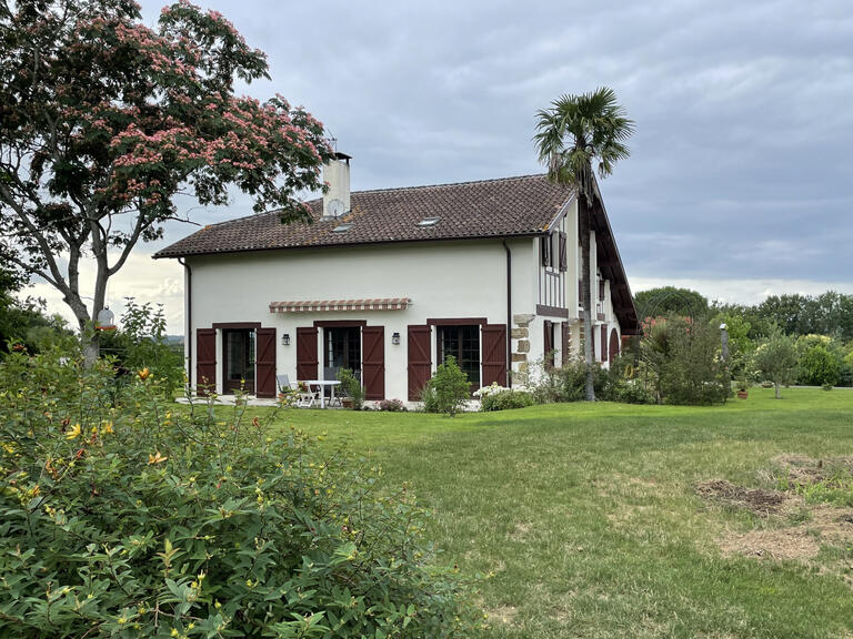 Villa Salies-de-Béarn - 5 bedrooms - 186m²