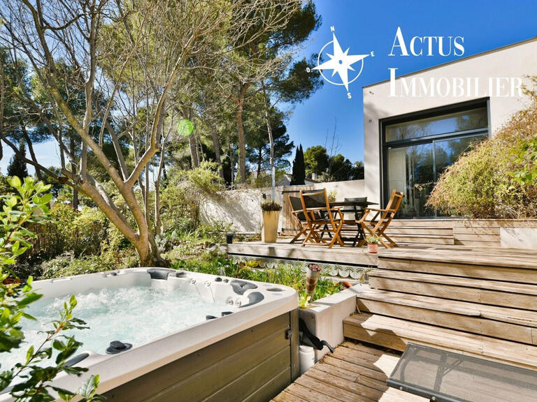 Vente Maison Salon-de-Provence : 610 000€ | 156m²