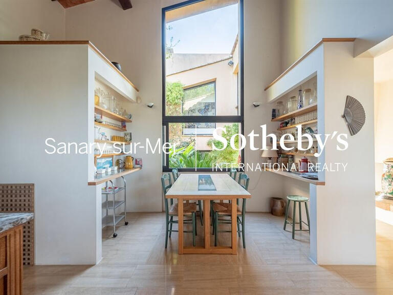 House Sanary-sur-Mer - 4 bedrooms - 164m²