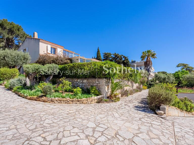 House Sanary-sur-Mer - 3 bedrooms - 297m²