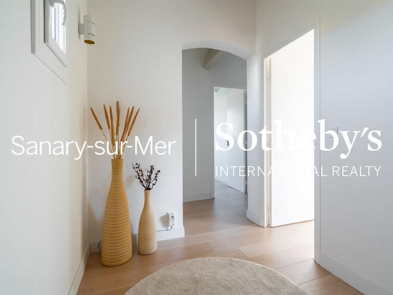 Maison Sanary-sur-Mer - 3 chambres - 130m²