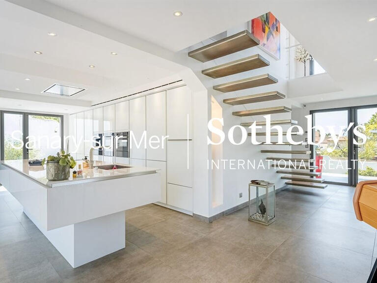 Maison Sanary-sur-Mer - 4 chambres - 188m²