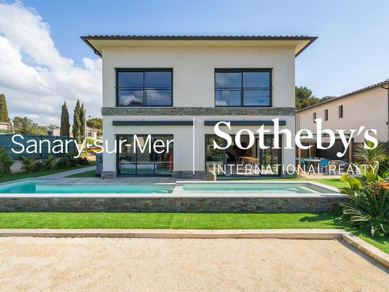 Maison Sanary-sur-Mer - 5 chambres - 205m²