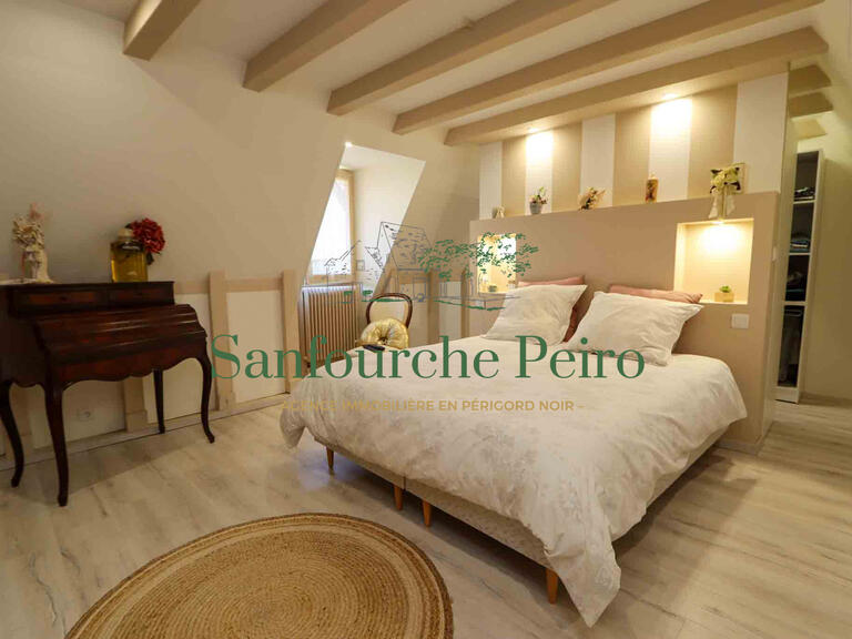 House Sarlat-la-Canéda - 5 bedrooms - 204m²