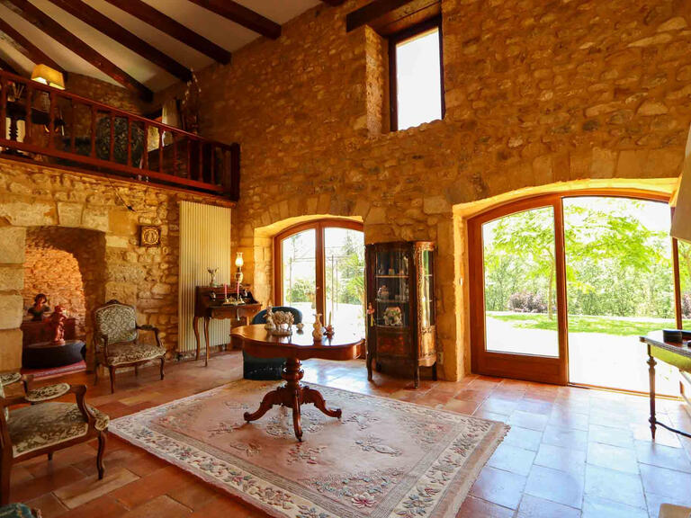 Maison Sarlat-la-Canéda - 5 chambres - 204m²