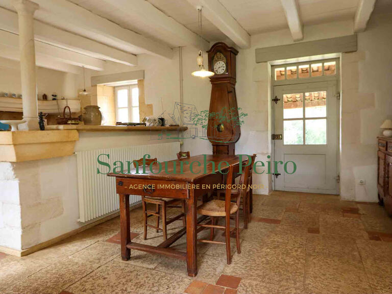 House Sarlat-la-Canéda - 4 bedrooms - 197m²