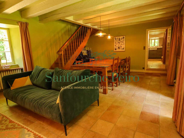 House Sarlat-la-Canéda - 5 bedrooms - 146m²