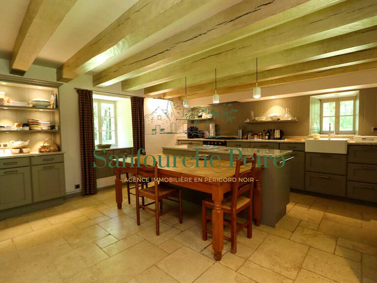 House Sarlat-la-Canéda - 5 bedrooms - 146m²