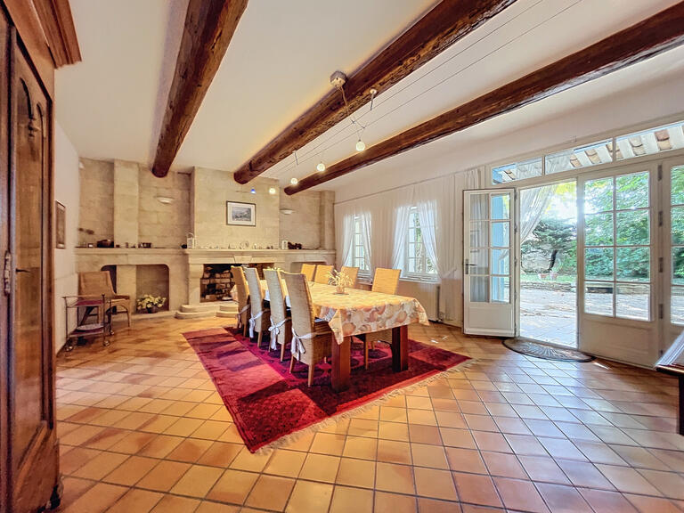 Maison Sarrians - 5 chambres - 270m²