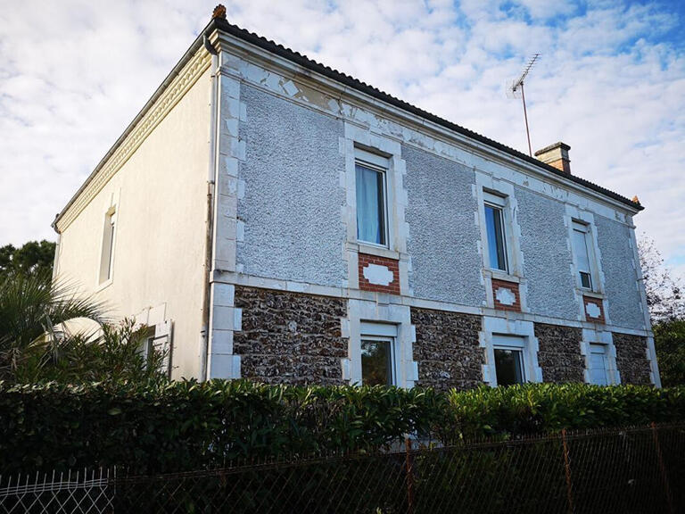 Vente Propriété Saugnacq-et-Muret - 5 chambres