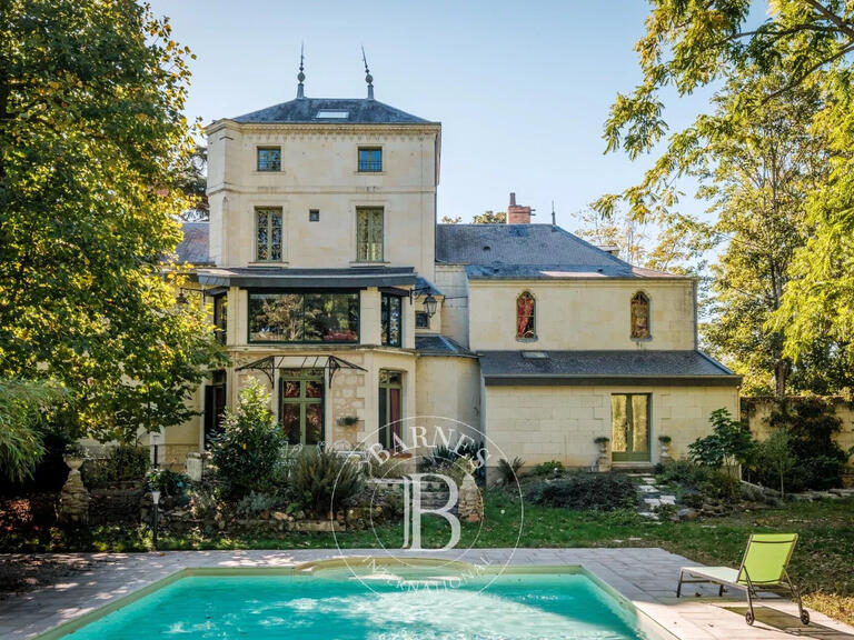 Manor Saumur - 10 bedrooms - 385m²