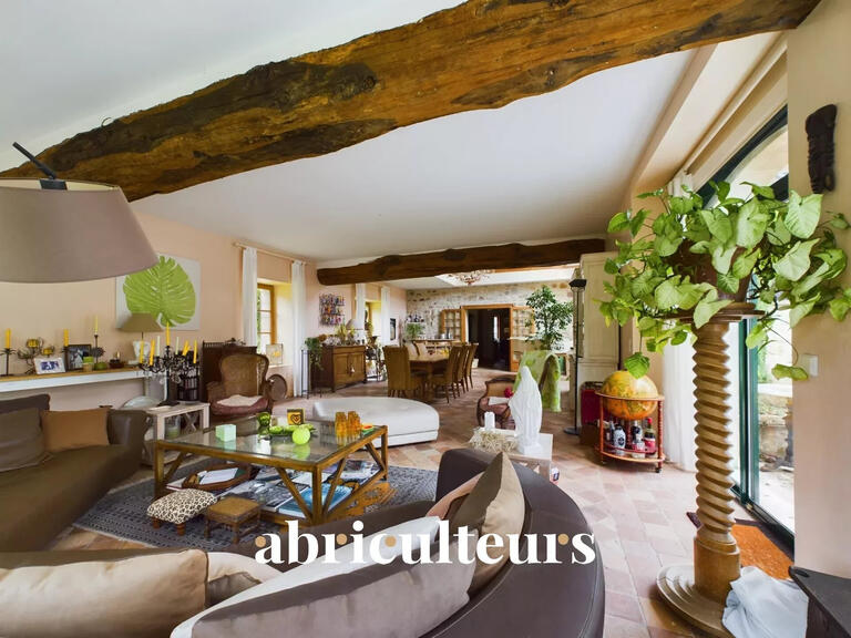 House Senlis - 11 bedrooms - 374m²