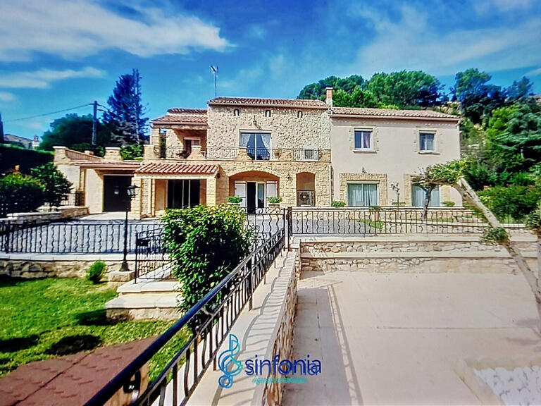 House Serviers-et-Labaume - 6 bedrooms - 250m²