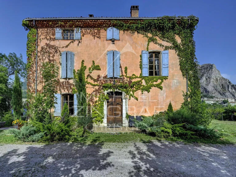 Vente Château Sisteron - 15 chambres