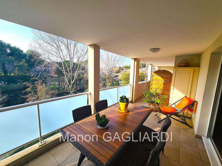 Apartment Six-Fours-les-Plages - 4 bedrooms