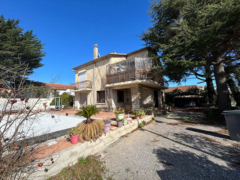 Maison Six-Fours-les-Plages - 4 chambres - 195m²