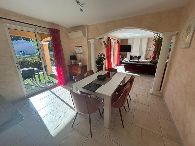 House Six-Fours-les-Plages - 3 bedrooms - 125m²