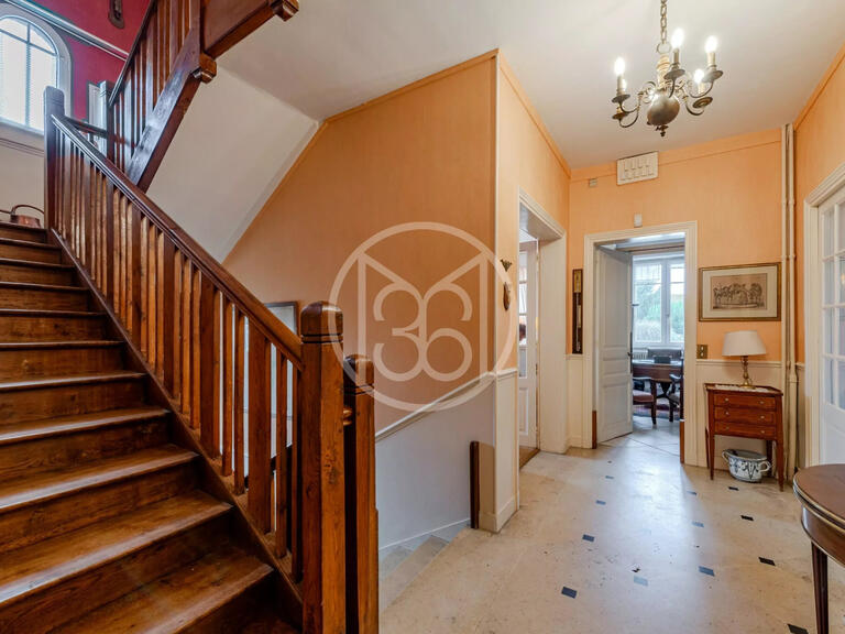 Sale Unusual property Soissons - 9 bedrooms