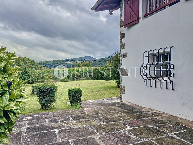 House Souraïde - 9 bedrooms - 472m²