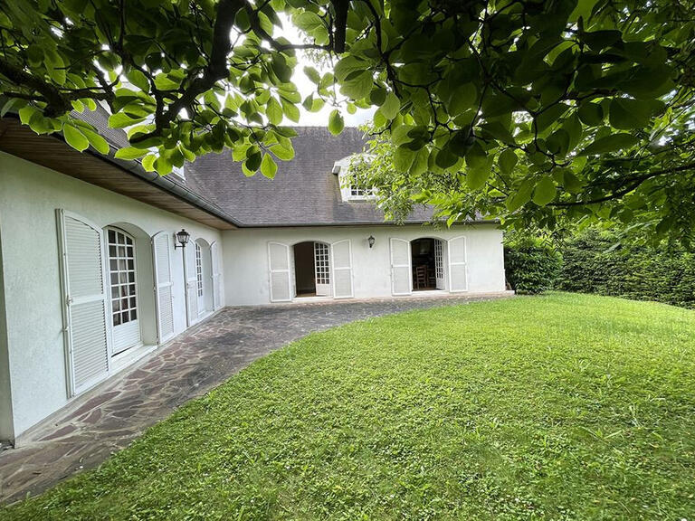 Maison Sucy-en-Brie - 6 chambres - 250m²