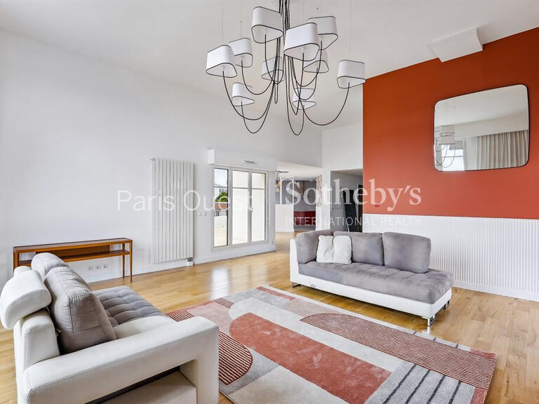 Apartment Suresnes - 4 bedrooms - 165m²