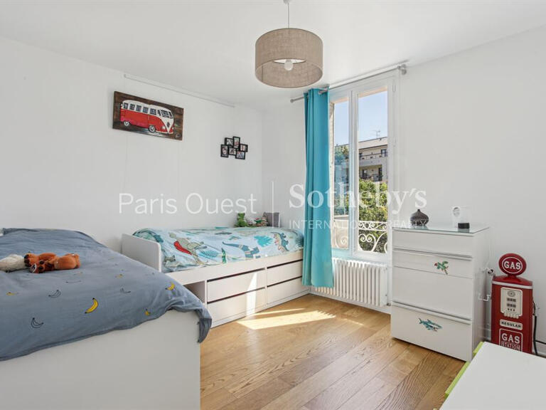 House Suresnes - 4 bedrooms - 192m²