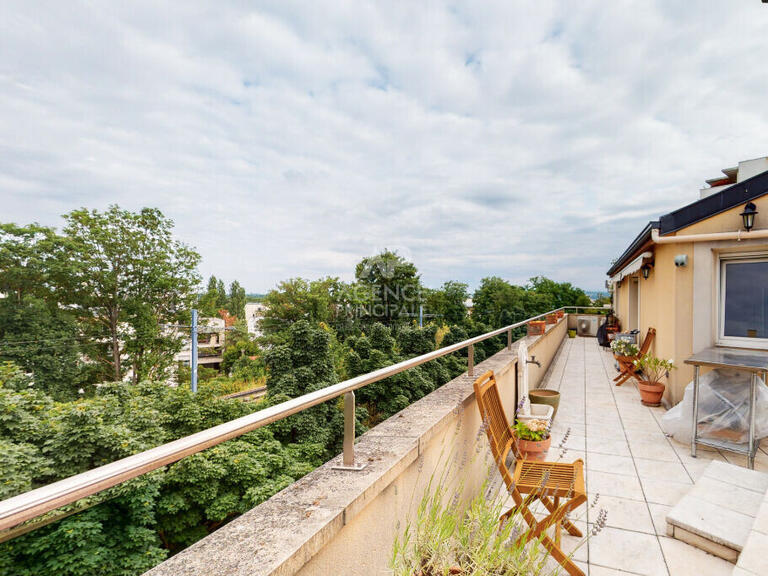 House Suresnes - 4 bedrooms - 298m²