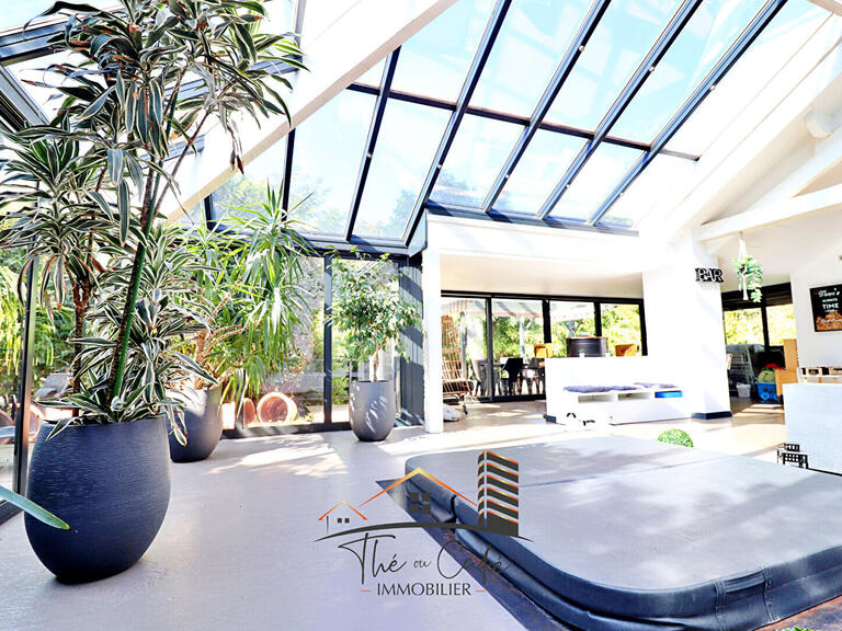 House Talange - 4 bedrooms - 280m²