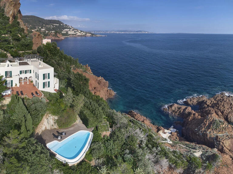 Property Théoule-sur-Mer - 6 bedrooms - 400m²