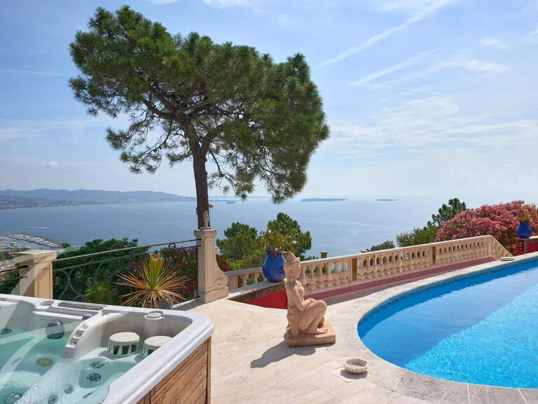 Villa Théoule-sur-Mer - 5 bedrooms - 360m²