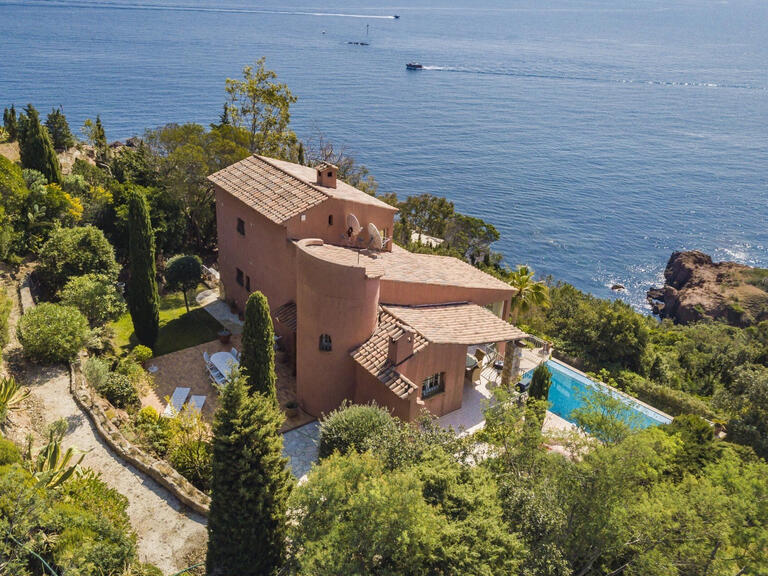 Villa Théoule-sur-Mer - 4 bedrooms - 177m²