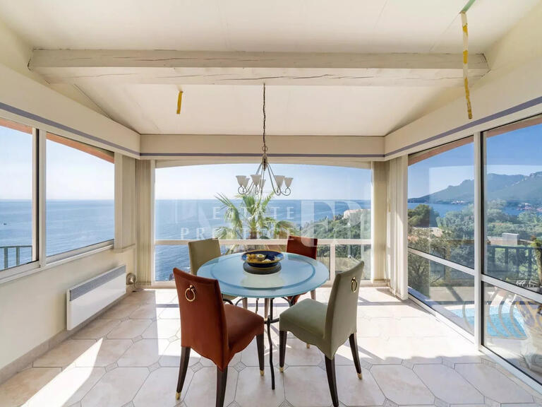 Villa Théoule-sur-Mer - 4 bedrooms - 177m²