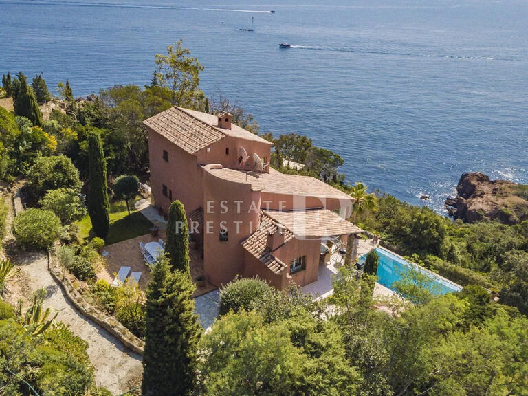 Villa Théoule-sur-Mer - 4 bedrooms - 177m²