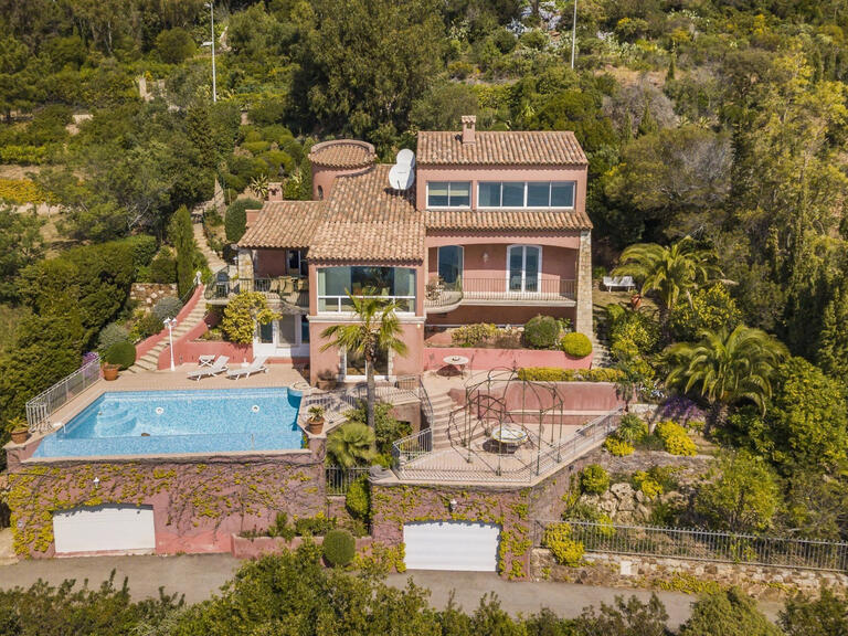 Villa Théoule-sur-Mer - 4 bedrooms - 177m²