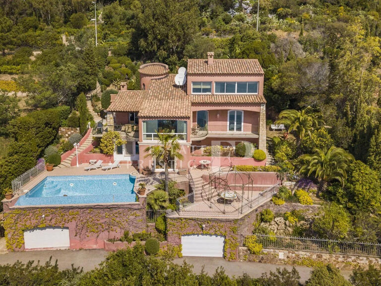 Villa Théoule-sur-Mer - 4 bedrooms - 177m²