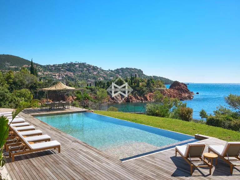 Villa with Sea view Théoule-sur-Mer - 6 bedrooms - 377m²