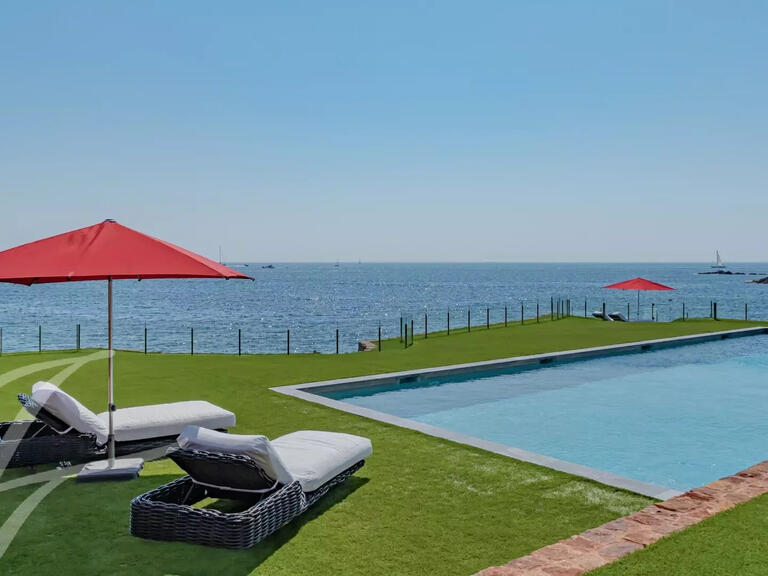 Villa with Sea view Théoule-sur-Mer - 3 bedrooms - 309m²