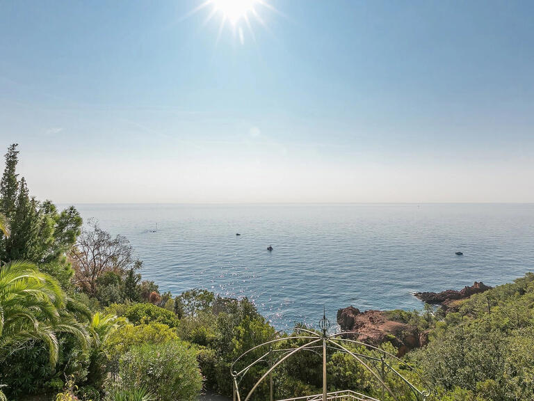 Villa Théoule-sur-Mer - 3 bedrooms - 177m²