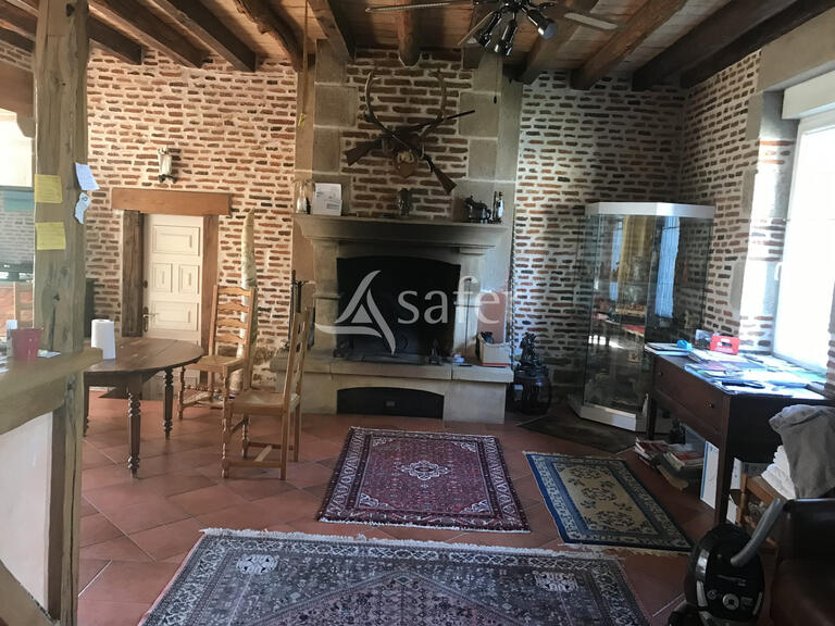 Propriété Toulon-sur-Allier - 260m²