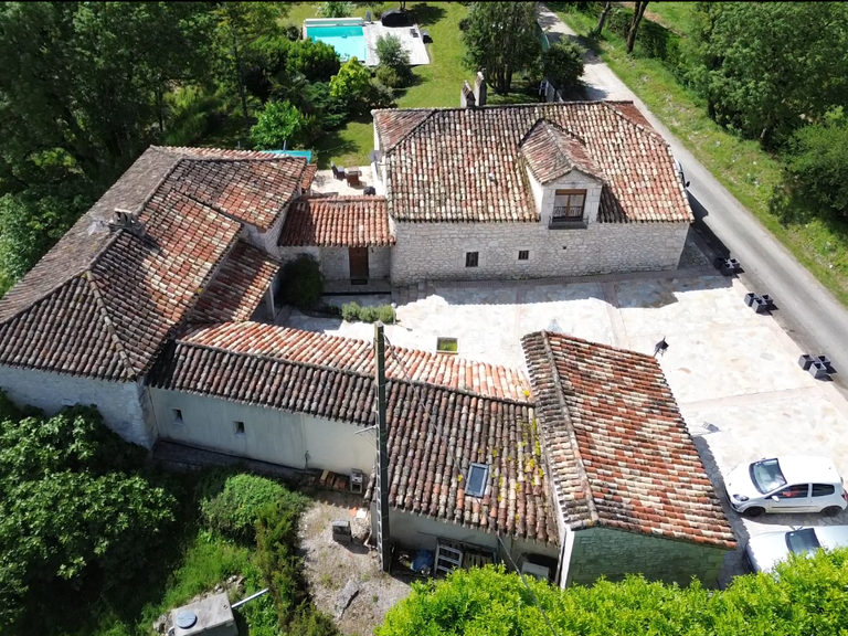 House Tournon-d'Agenais - 5 bedrooms - 278m²