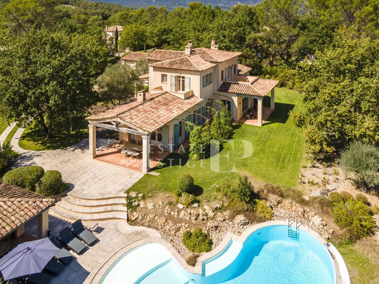 Villa Tourrettes - 4 bedrooms - 327m²