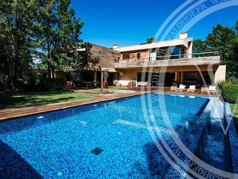 Villa Tourrettes - 5 bedrooms - 9585m²