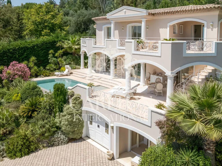 Villa Tourrettes-sur-Loup - 3 bedrooms - 195m²