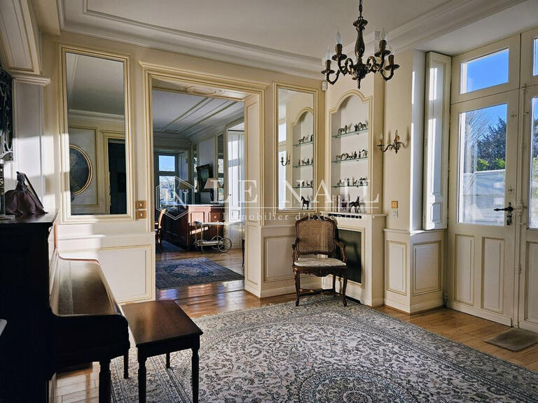 Château Tours - 8 chambres - 450m²