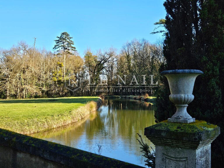 Château Tours - 8 chambres - 450m²