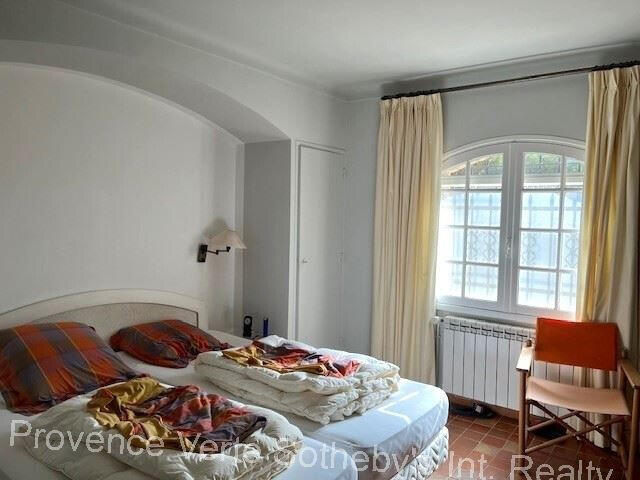 Maison Tourtour - 4 chambres - 179m²