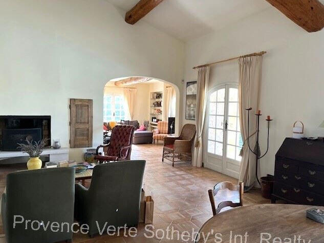 Maison Tourtour - 4 chambres - 179m²