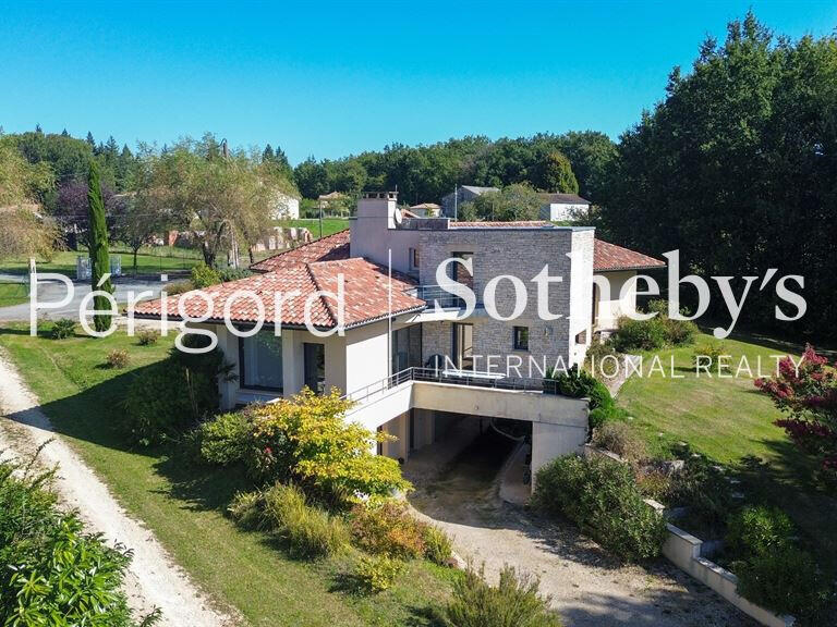 House Trélissac - 4 bedrooms - 252m²